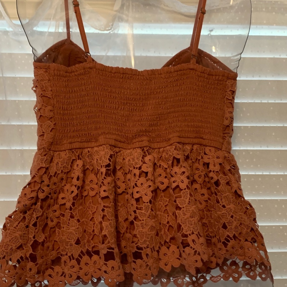 Abercrombie & Fitch Lace Camisoles Rose/ Pink . - Picture 4 of 11